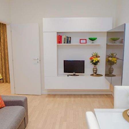 Guesthost - Istria M5 Cozy Apartment Milan Extérieur photo